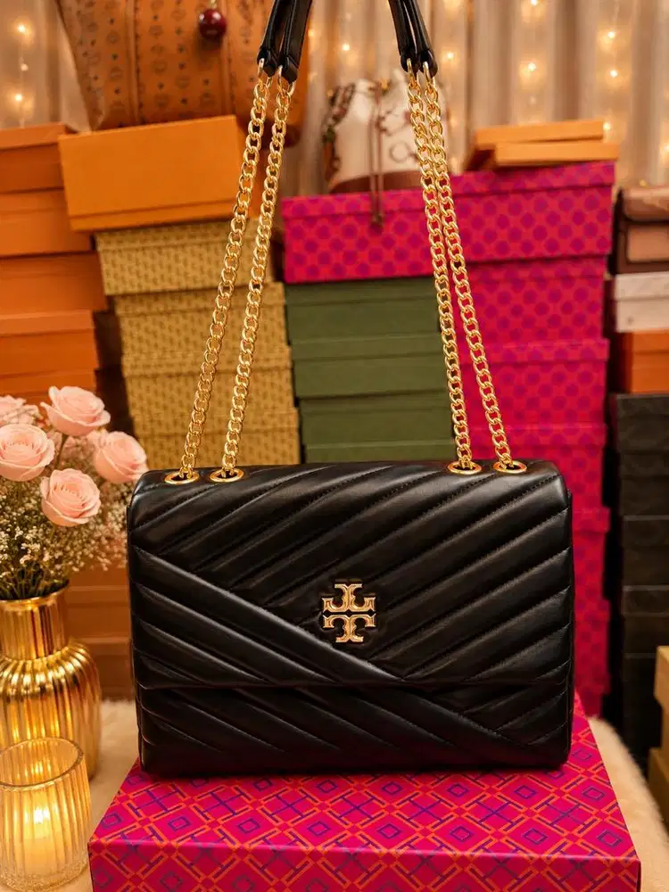 Host online shop