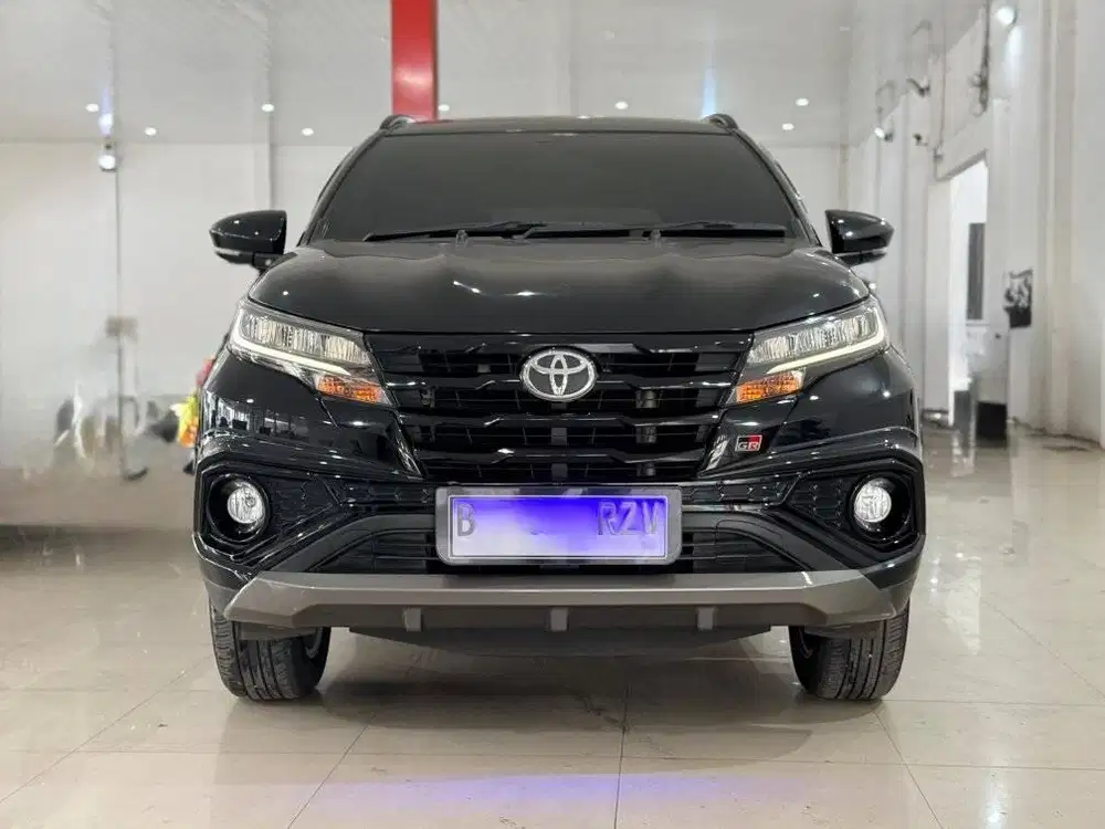 (TDP 25JT( TOYOTA RUSH GR 1.5 MATIC 2025...Pajak maret 2027