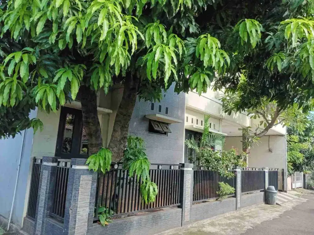 DI JUAL RUMAH DI PETUKANGAN UTARA PESANGGRAHAN