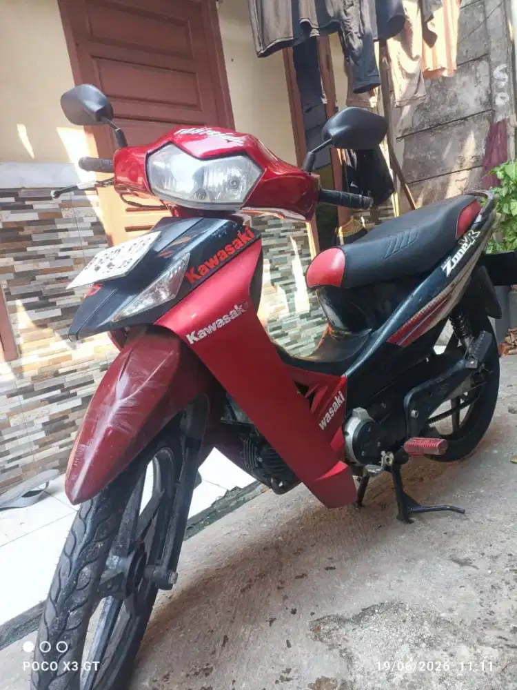 Di Jual Za Kawasaki Kaze Zone VR 2007 ss BPKB + STNK BH 4,5jt NH no NS