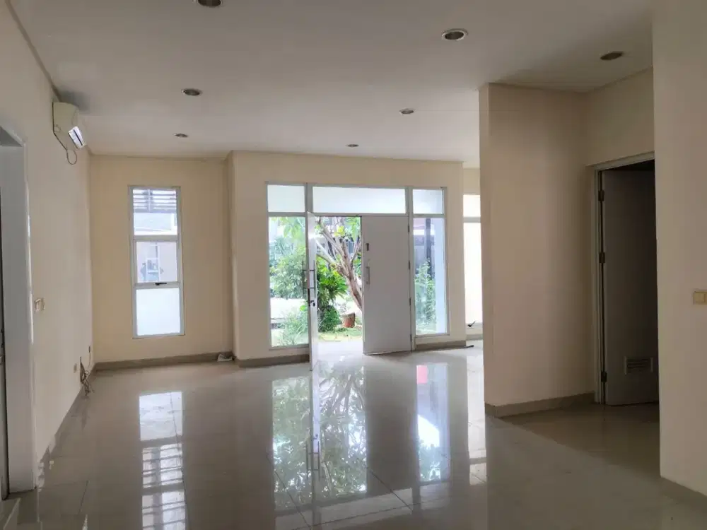 Green Lake City Luas 10x25 2 Lantai Siap Huni