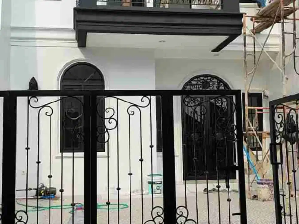 rumah baru siap huni murah strategis di pusat kota dkt Buahbatu
