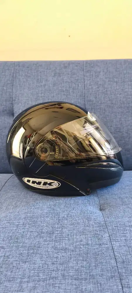 Helm INK bisa Full Face atau Half Face