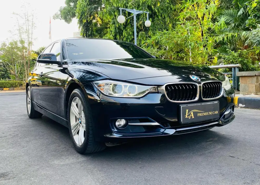 [ DIJUAL CEPAT ] BMW 320i F-SPORT 2015
