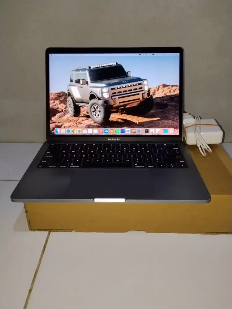 Macbook Pro 2017 8/256 Space Grey