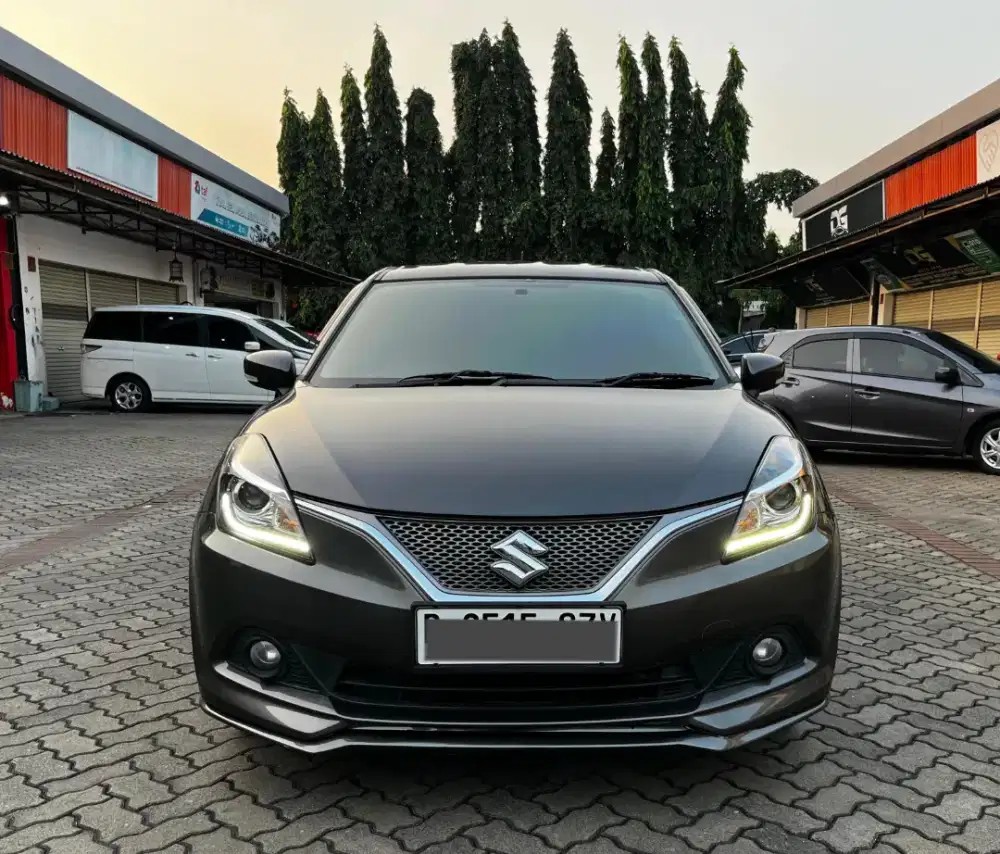 5JT BALENO HB AT 2018 STEEL GREY EDITION RARE !!