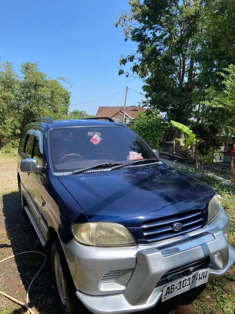 Dijual taruna fgx (1,5) long th 2002