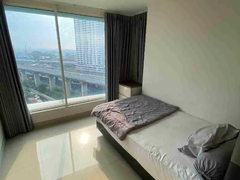 Disewakan Apartemen Grand Kamala Lagoon Emerald North – Full Furnished, Lantai 16, Pekayon, Bekasi Selatan