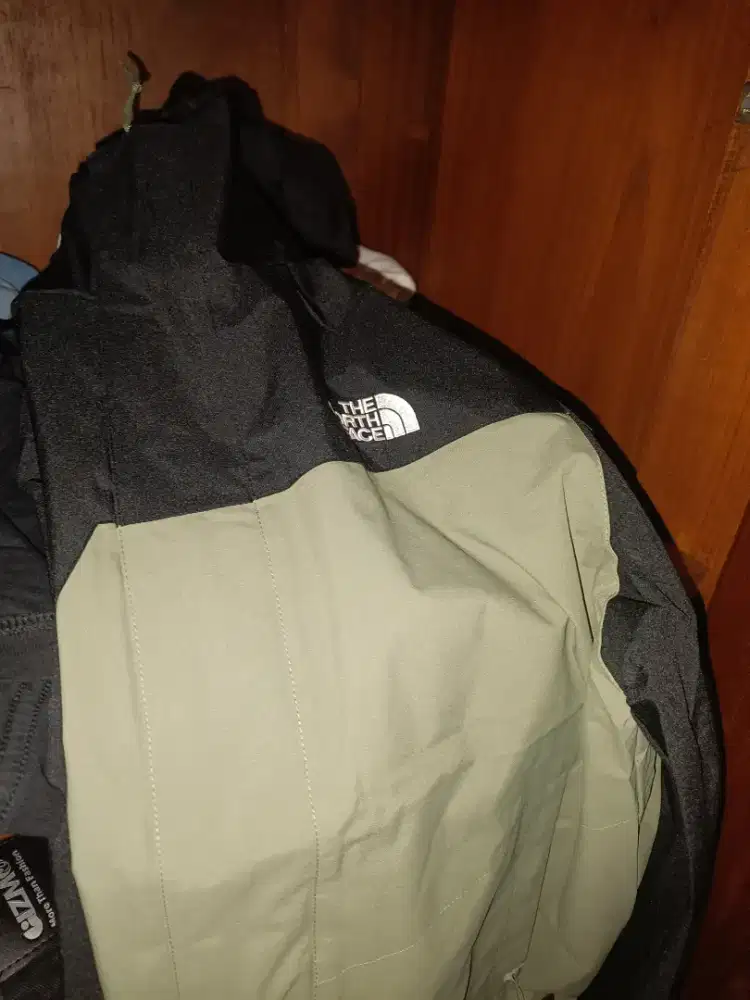Jaket TNF Original 100% Black Army UK XL