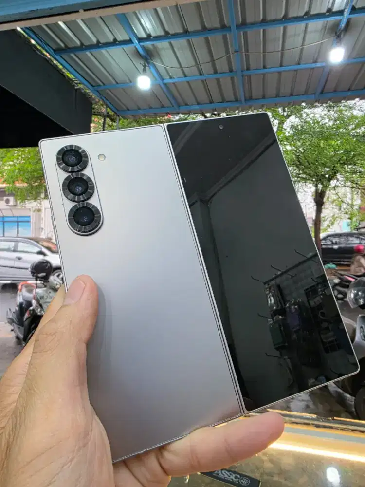 Samsung fold 6 512 mines lyar dlm off