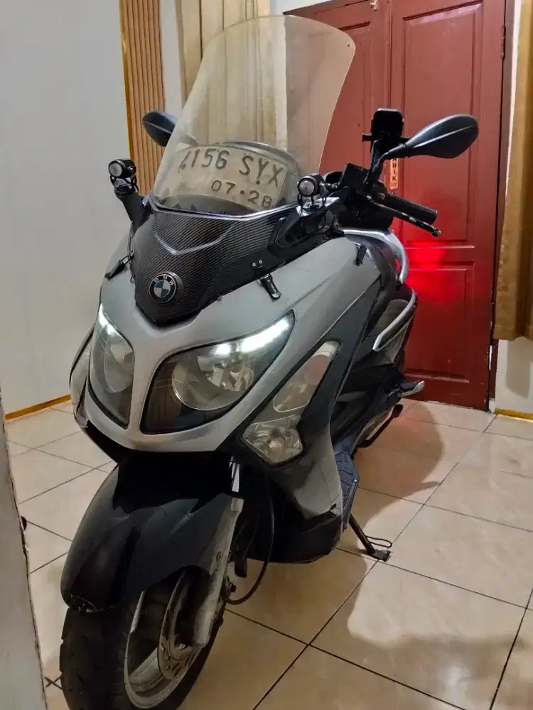 Sym gts 250 evo jual/cari kembalian banyak