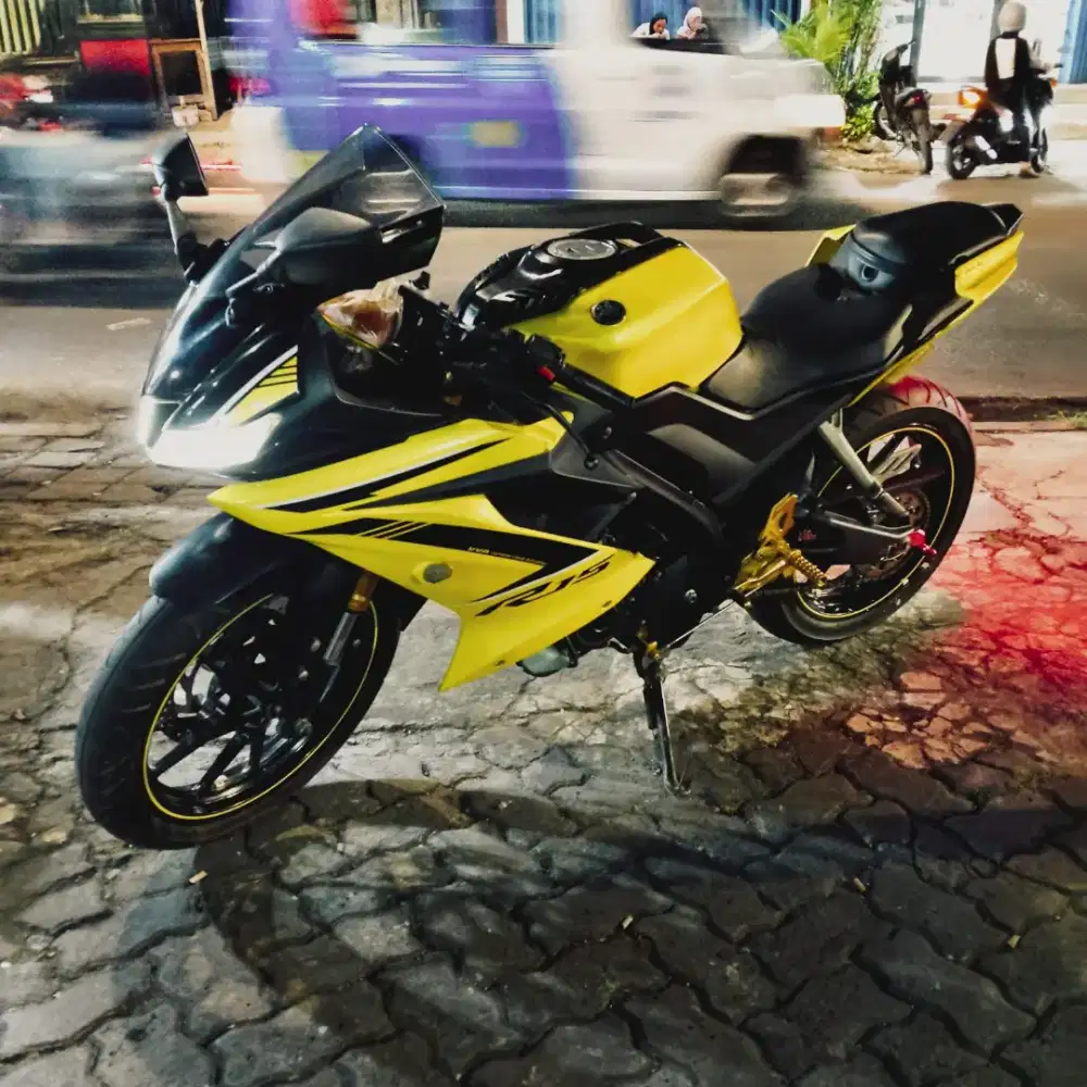 Dijual Yamaha R15 V3 2018