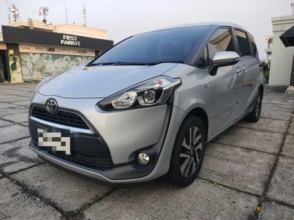 Sienta V At 2016 - Km 67 ribu - Record Service - No Ganjil - Terawat !