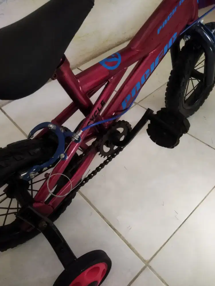 Sepeda anak roda 3 pacific 300rb nego kondisi ok