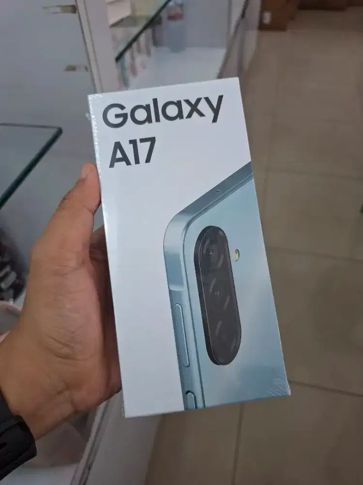 Samsung a17 4/128gb
