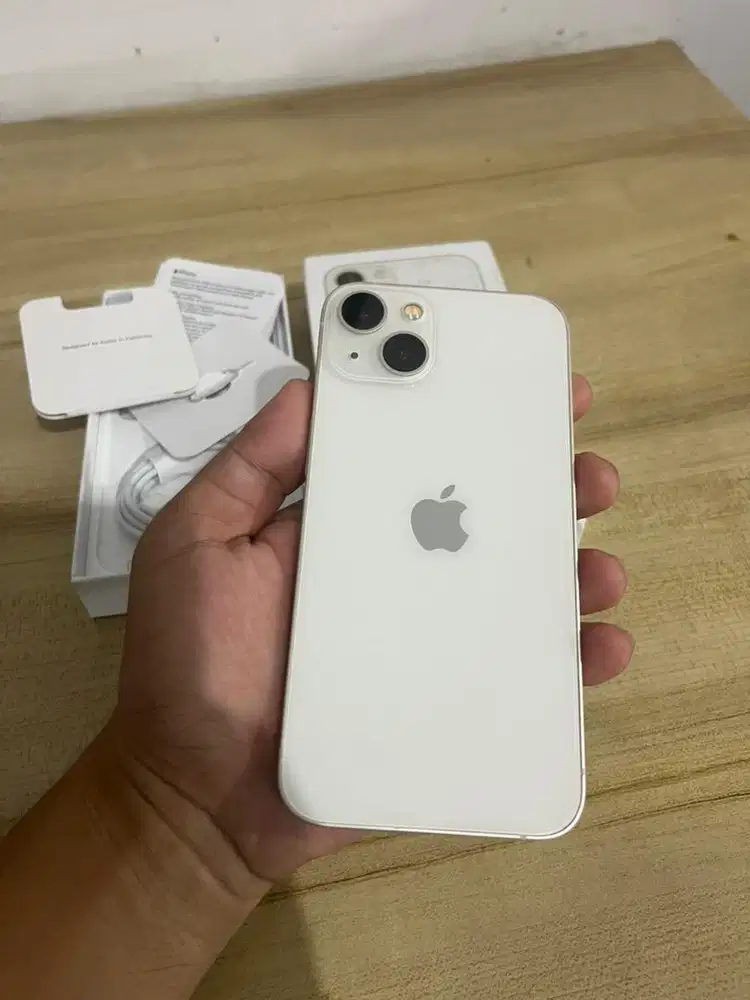 iPhone 13 128 gb inter