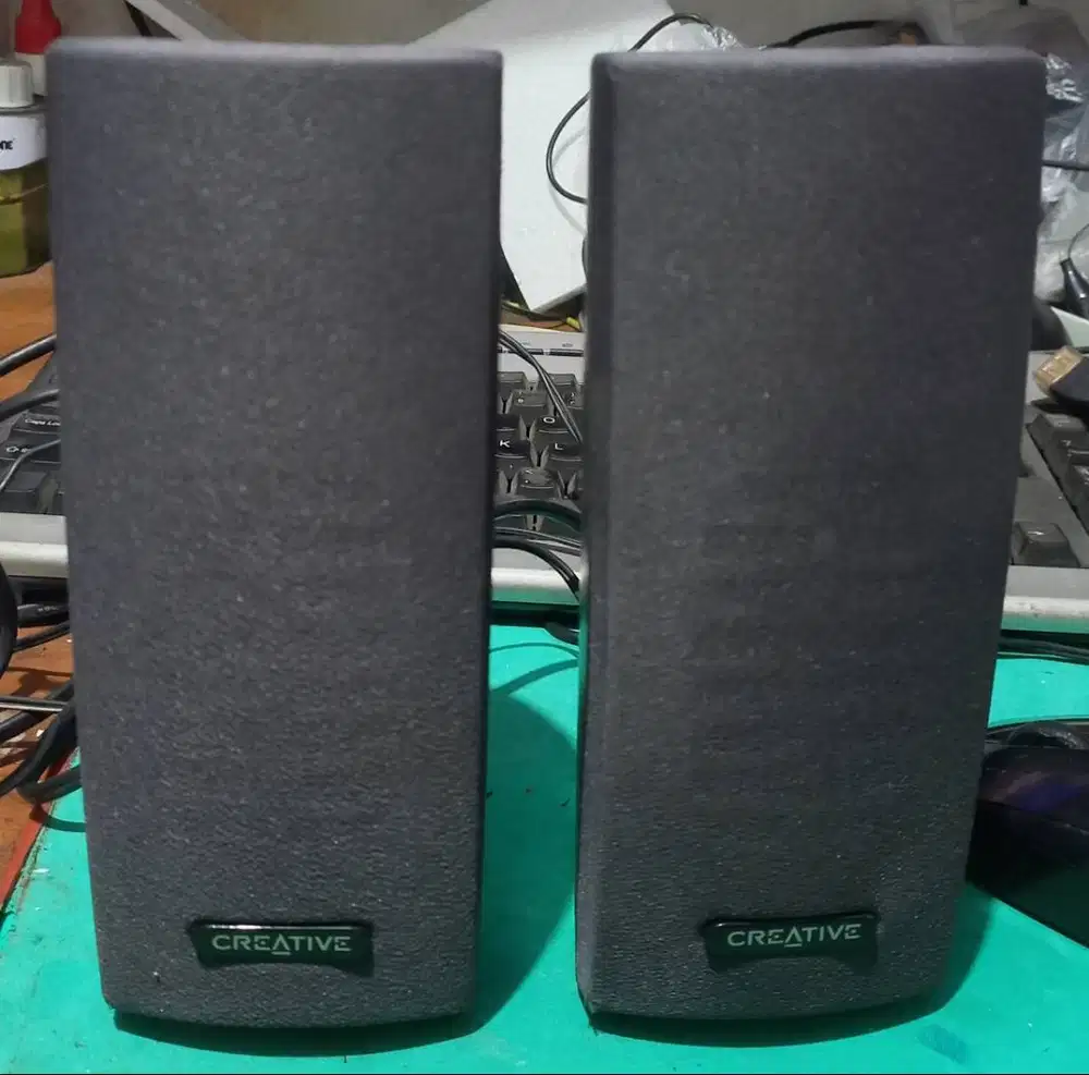 Speaker Aktif 2,5inchi,CREATIVE,mantap,buat HP,PC,TV dll,No Btooth,NET