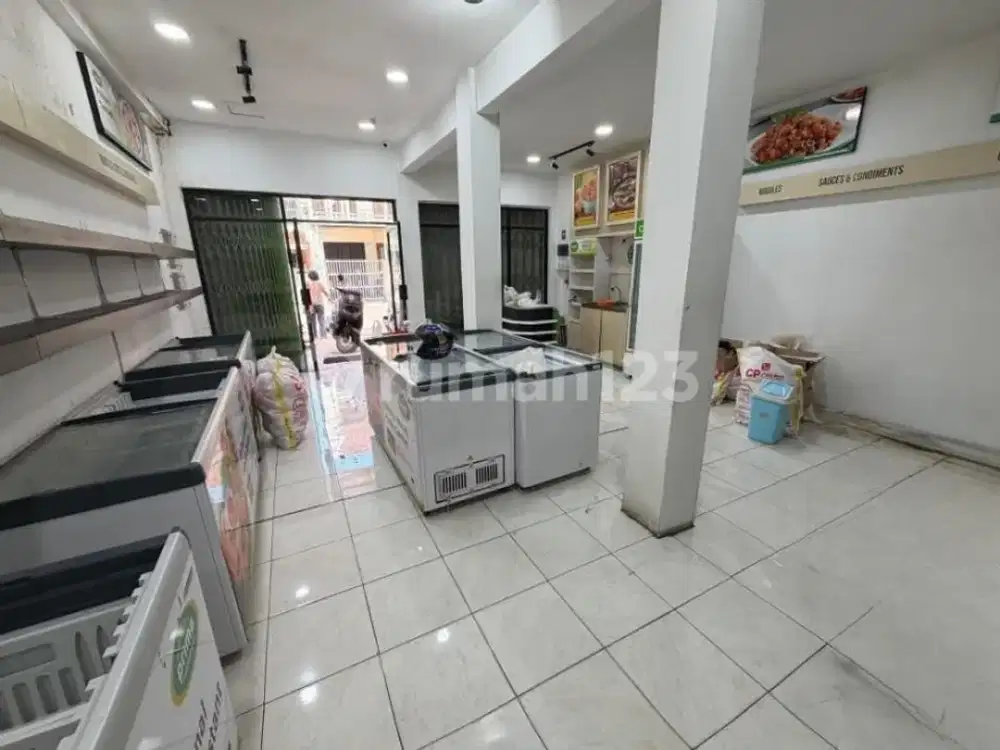Ruang Usaha Siap Huni di Bkr Bandung Kota