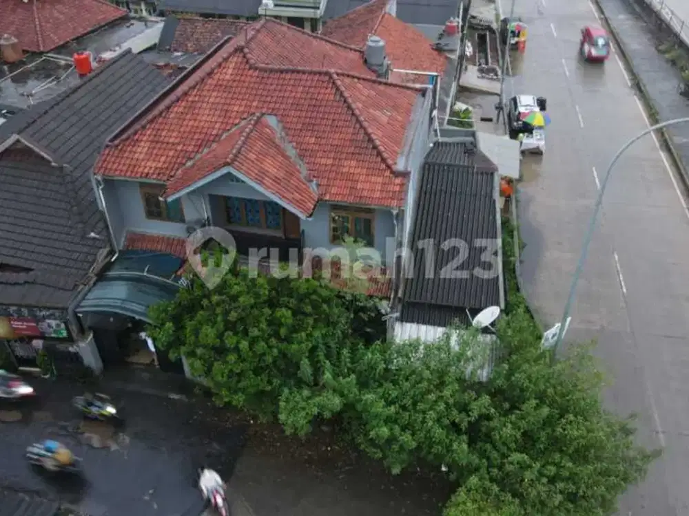 Rumah Bagus SHM di Dekat Tol Depok Antasari, Jakarta Selatan