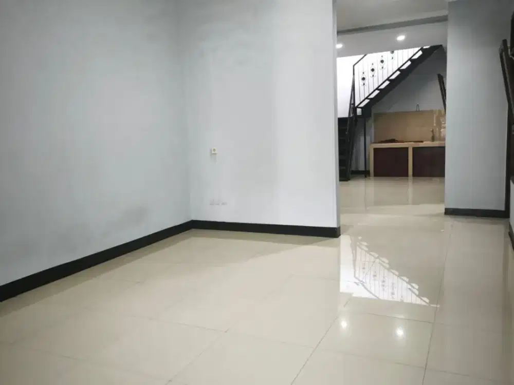 Rumah Baru Renovasi Bagus Siap Huni di Griya Harapan Permai Harapan Indah Bekasi