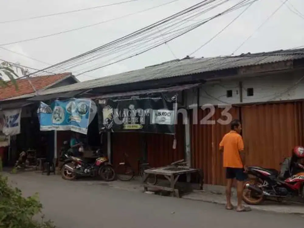 Dijual Rumah Kontrakan Dan Tempat Usaha di Lokasi Strategis