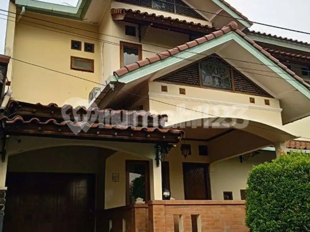 Rumah 2 Lantai SHM di Perumahan Pesona Khayangan, Depok