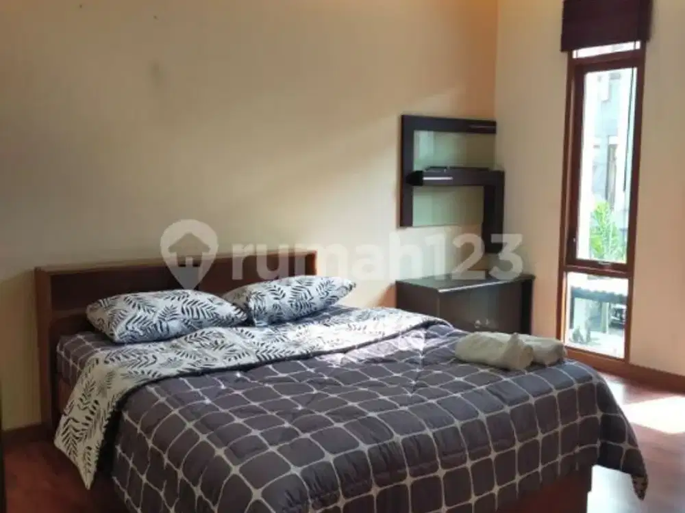 Disewakan Rumah Bale Pakuan di Ciumbuleuit