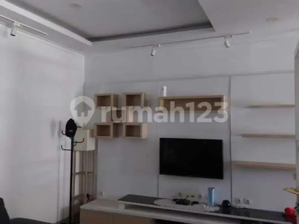 Rumah Murah di Cherry Field Siap Huni Ada Jacuzzi