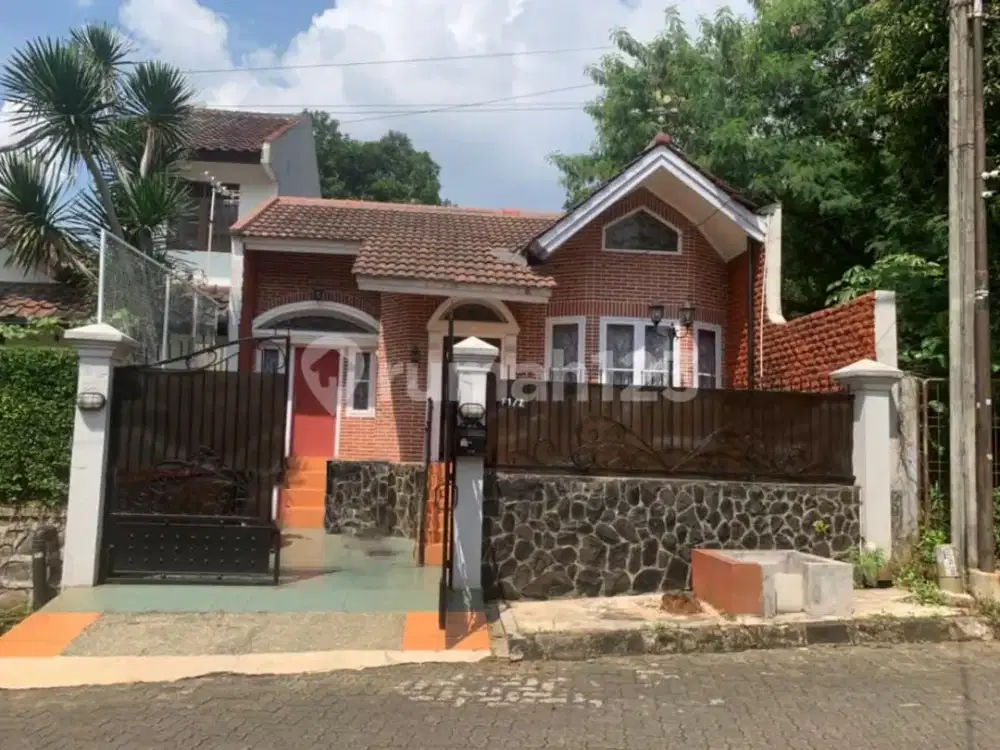 Rumah, Hitung Tanah 200 M2 Harga Njop Permata Puri Cimanggis