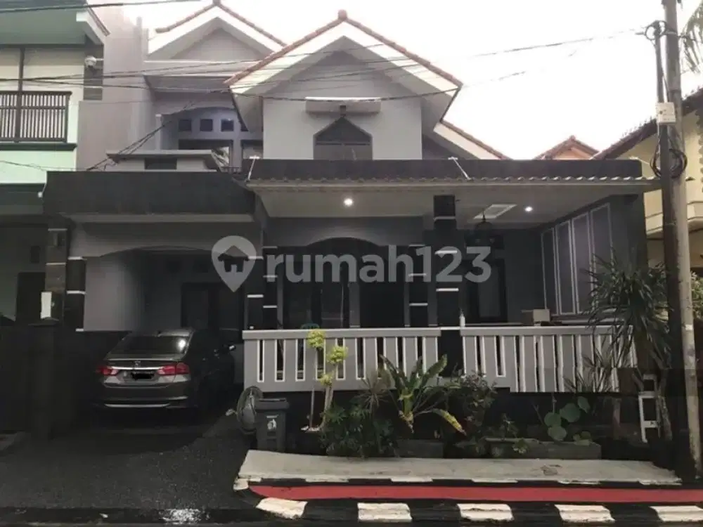 Rumah Real Estate Gema Pesona renovasi dalam perumahan aman nyaman asri lokasi strategis