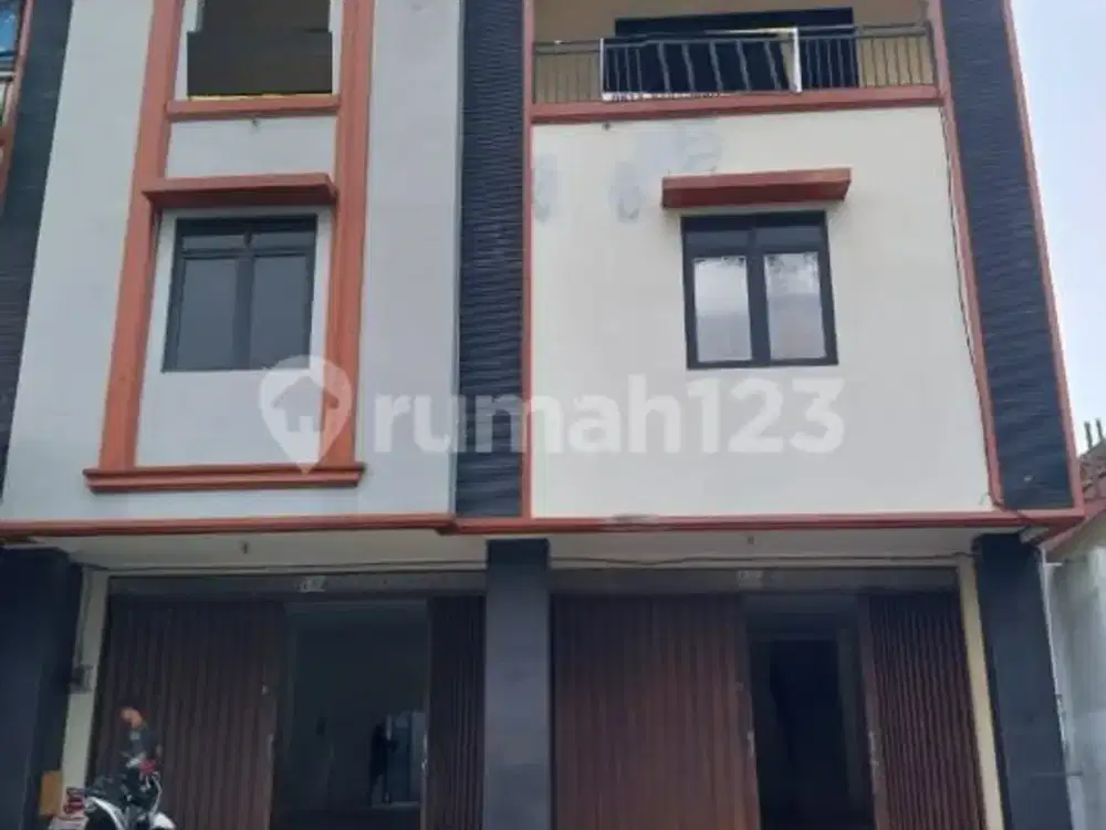 Ruko Pinggir Jalan Raya di Depok, Strategis Dan Harga Terjangkau