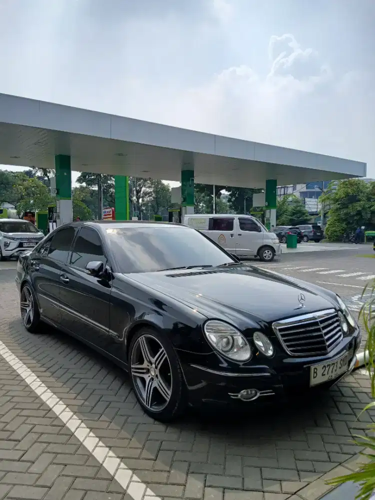 Mercedes Benz E230 7Gtronic W211 M272 2009