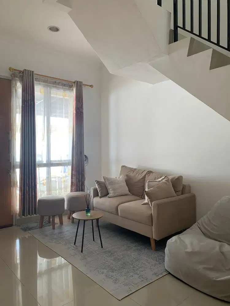 Sofa Estetik Minimalis
