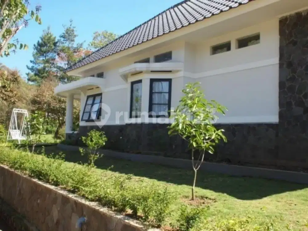 Rumah Siap Huni Tempo Dulu Bandung Barat