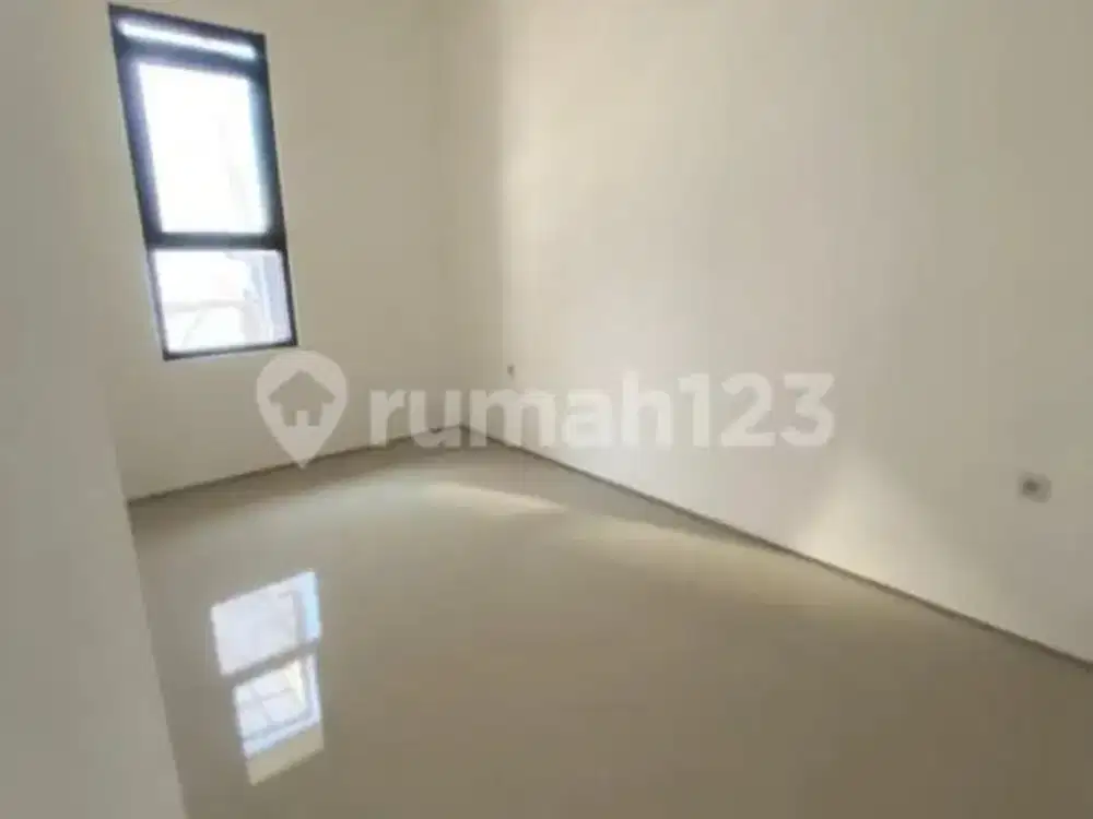 Rumah Baru Minimalis Tengah Kota Bandung