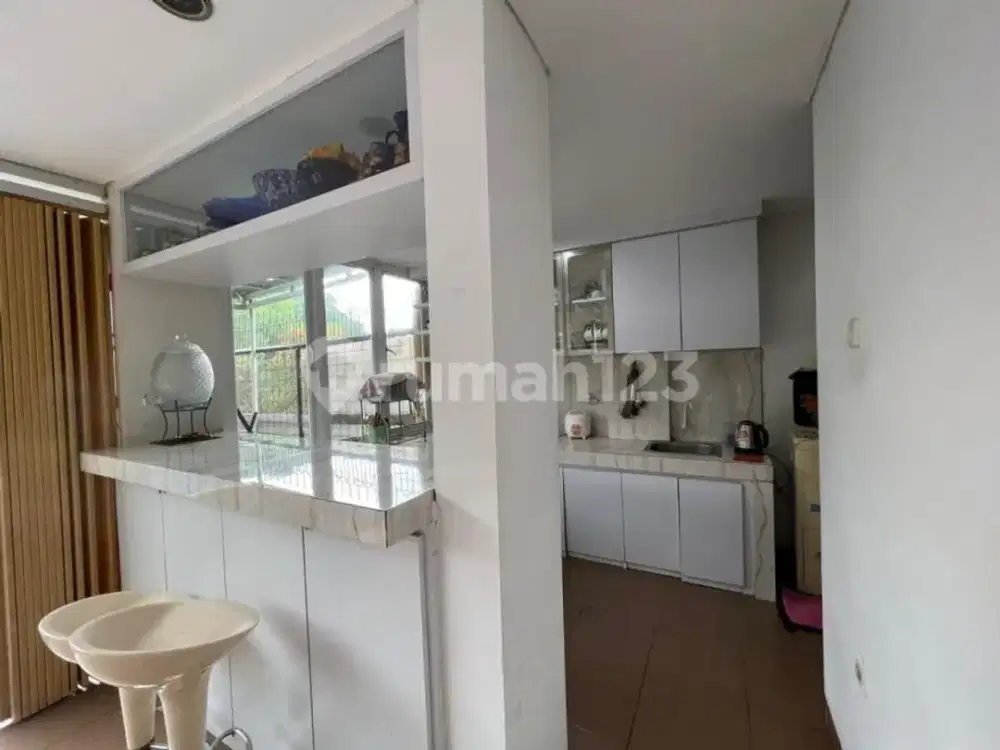 Rumah Full Furnish Siap Huni di Dago Pakar