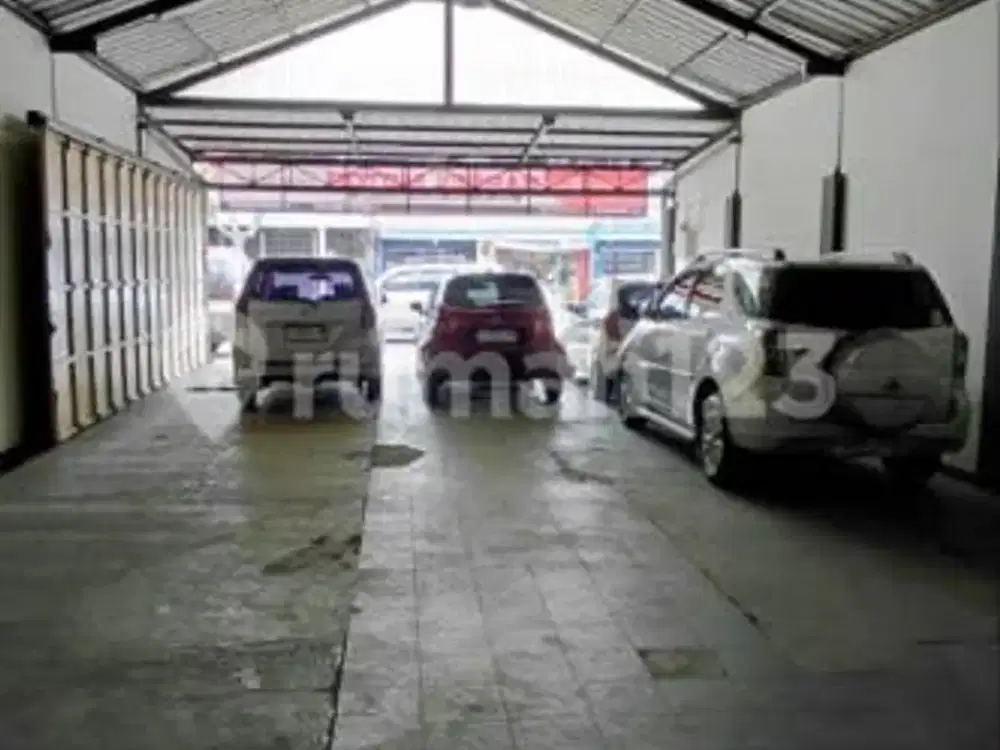Ruang Usaha di Mainroad Derwati Rancasari Bandung