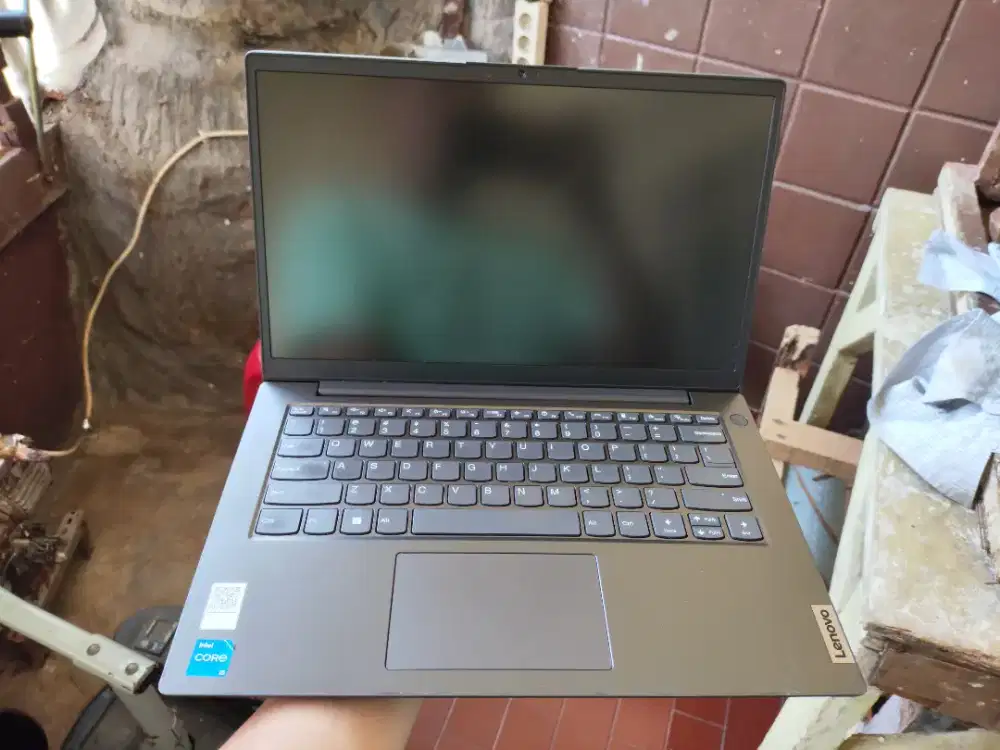 Lenovo V14 G2 ITL Core i5 11th Gen - Mulus Ex. Kantor
