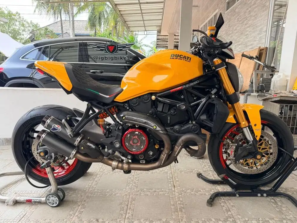 Ducati Monster 821 Kuning 2018