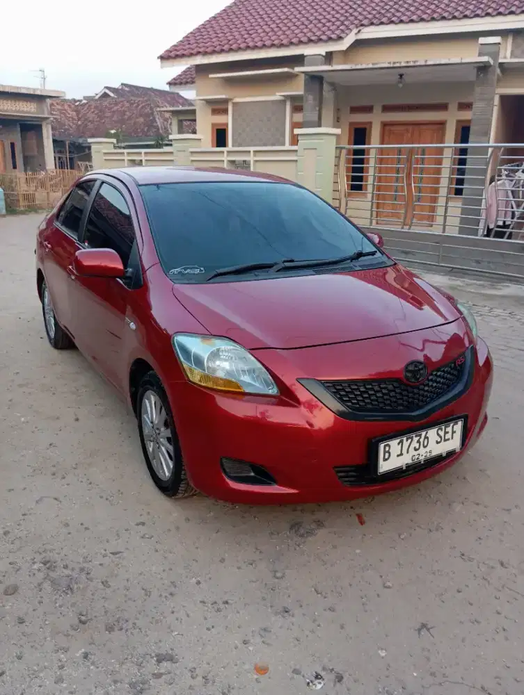 Vios limo  tahun 2012