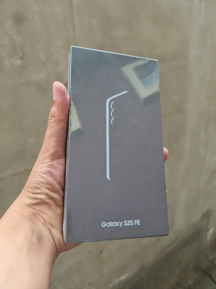 Samsung S25 FE 8/256 Baru