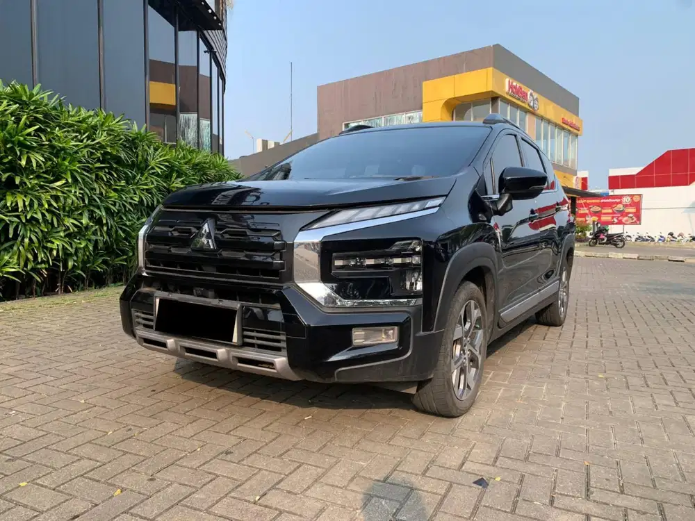 [ TERAWAT ] MITSUBISHI XPANDER CROSS PREMIUM AT MATIC 2024 HITAM