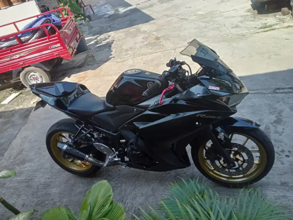 Dijual Yamaha R25 pjk hidup