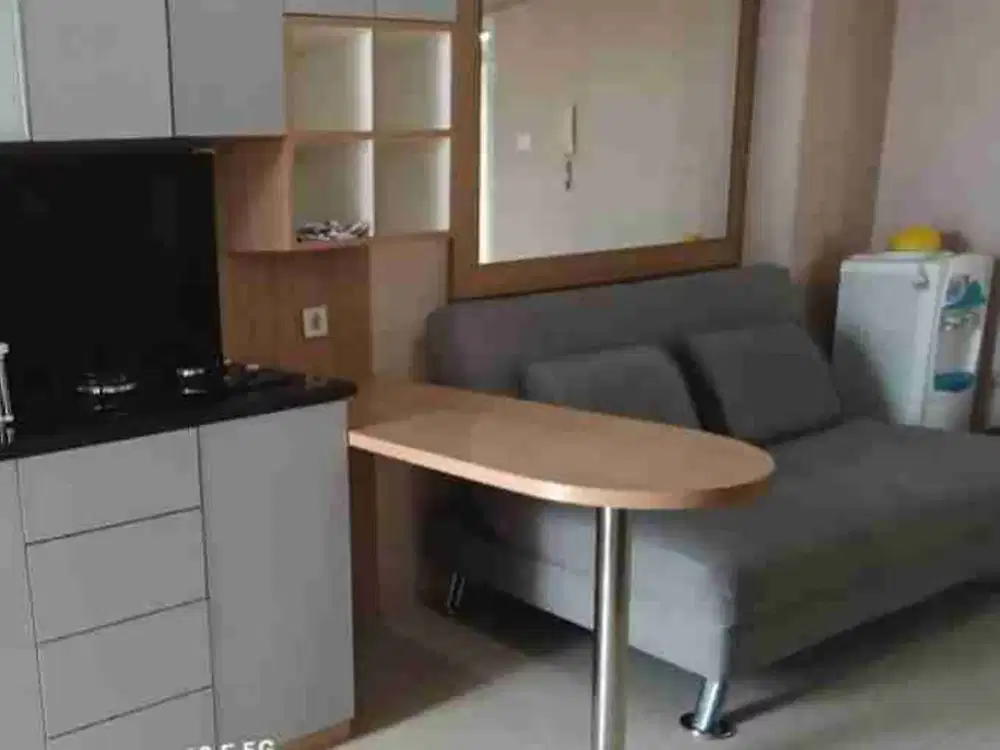 Sewa 2BR Furnished apartemen Bassura city tower Flamboyan