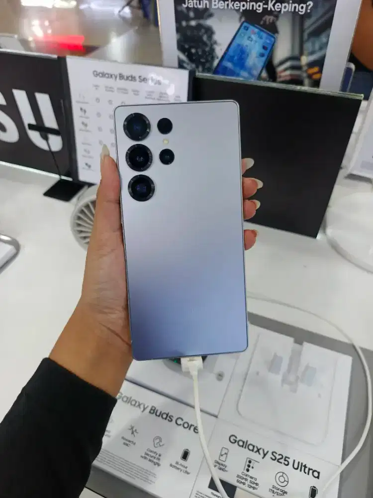 SAMSUNG GALAXY S25 ULTRA BISA CICILAN DAN TUKAR TAMBAH FREE BUDS 3 FE