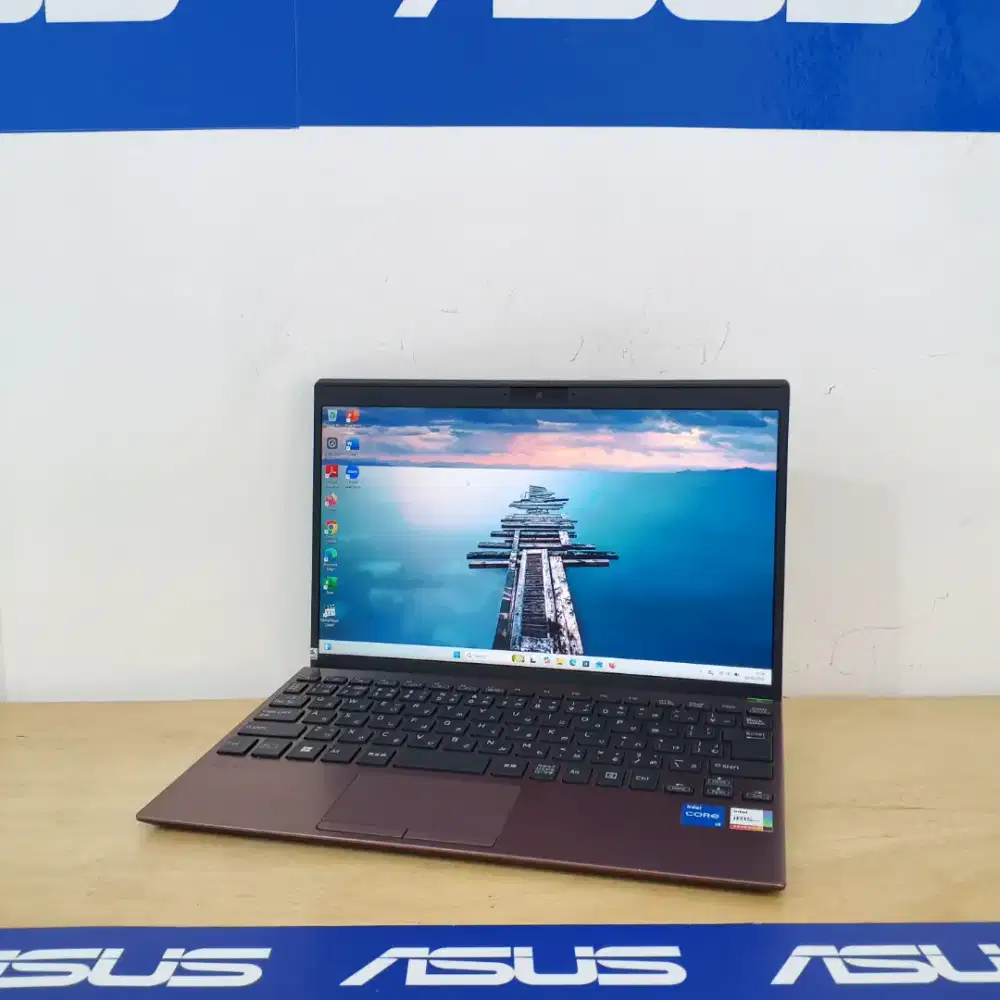 Laptop second SONY VAIO (CORE I5-1135G7/16GB/256GB NVMe/12,5FHD)