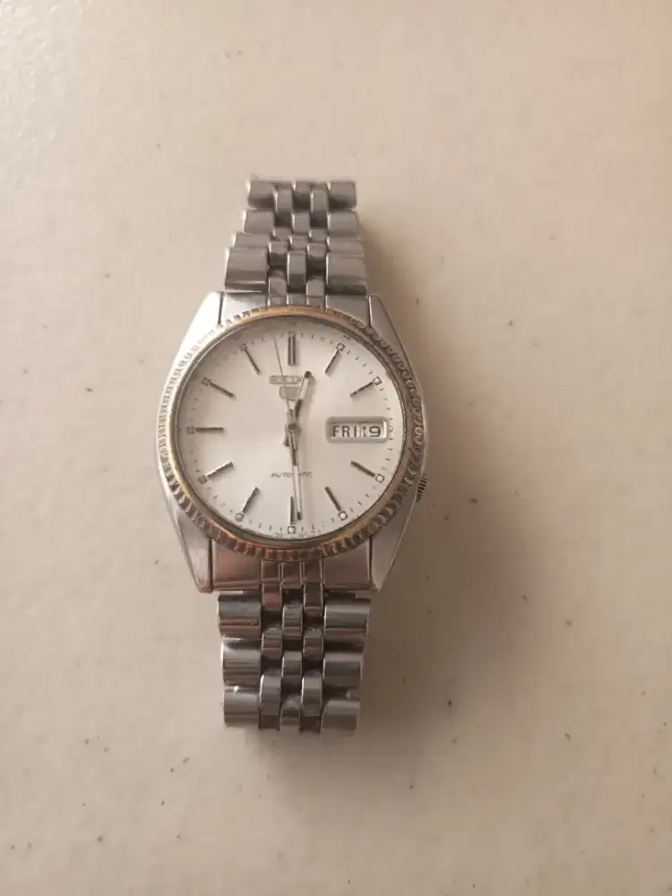 Jam Tangan Seiko 5 Automatic