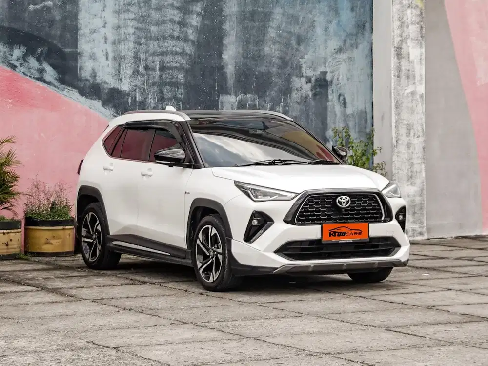 Toyota Yaris Cross Hybrid GR TSS Tahun 2023