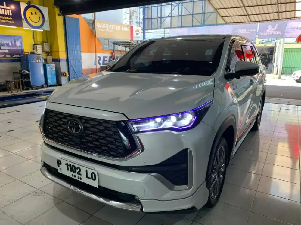 INNOVA ZENIX Q HYBRID MODELISTA