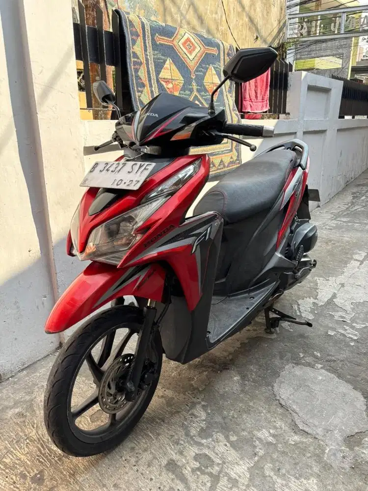 Vario 125 old 2013 iss